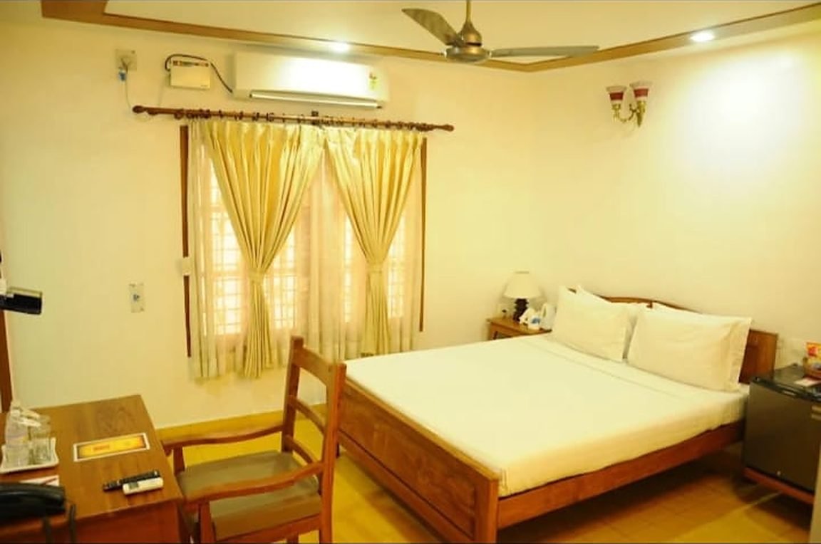 Spacious room